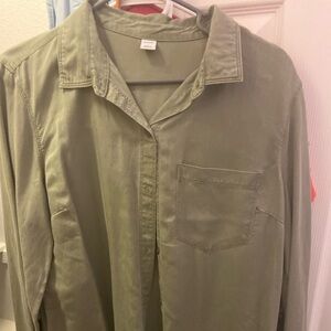 Button down olive green soft material never worn old navy Large